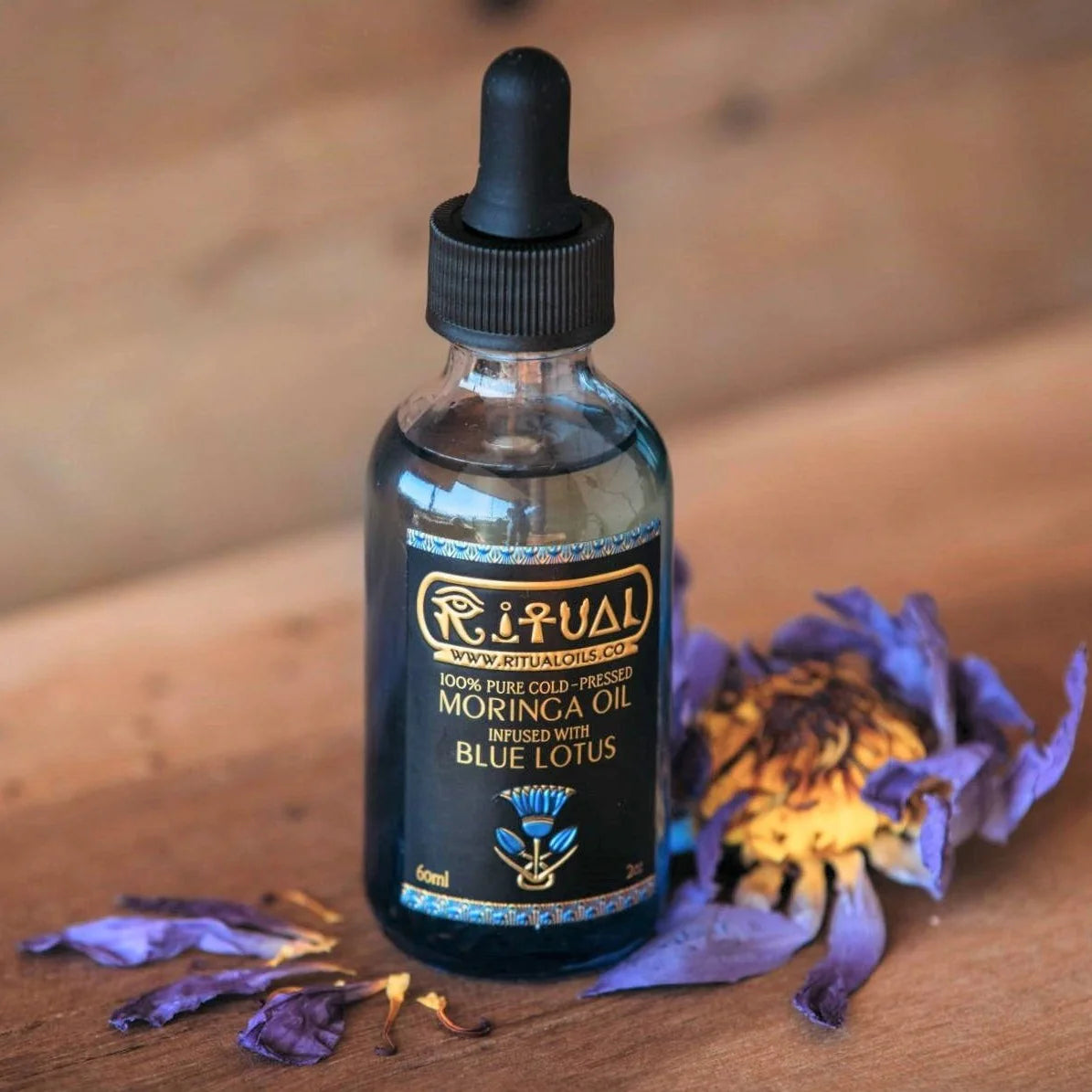 100 % Pure Cold-Pressed Moringa Oil –