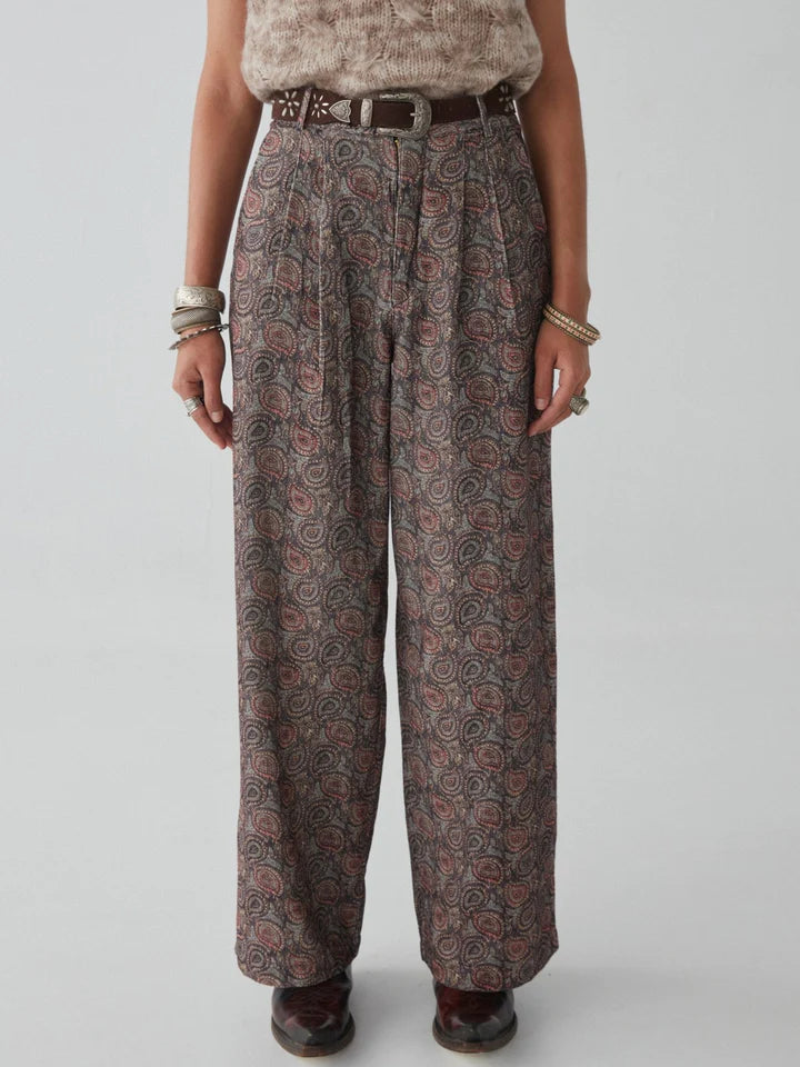 Pepa Pant in Starry Night –